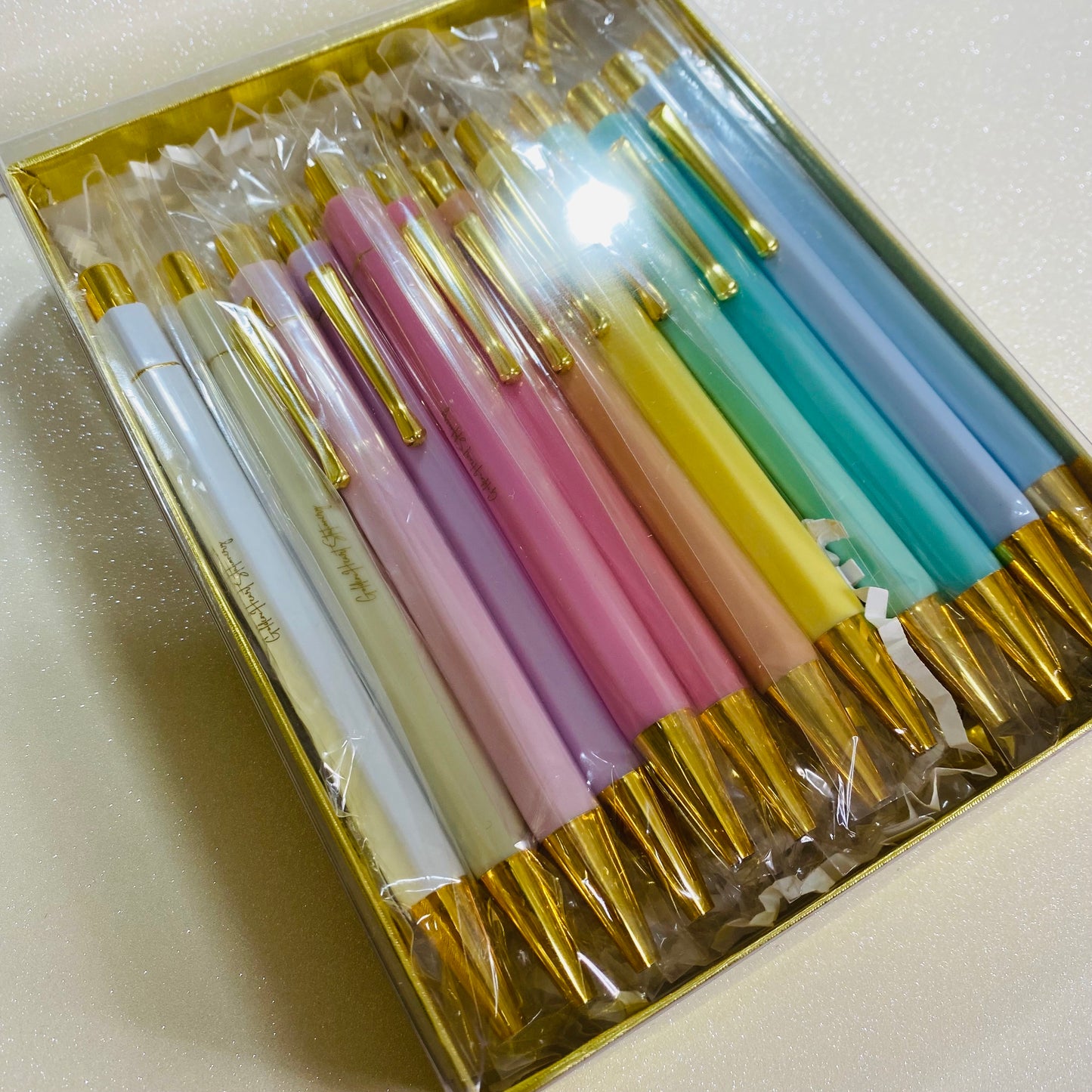 Pastel Pens Gift Box Bundle