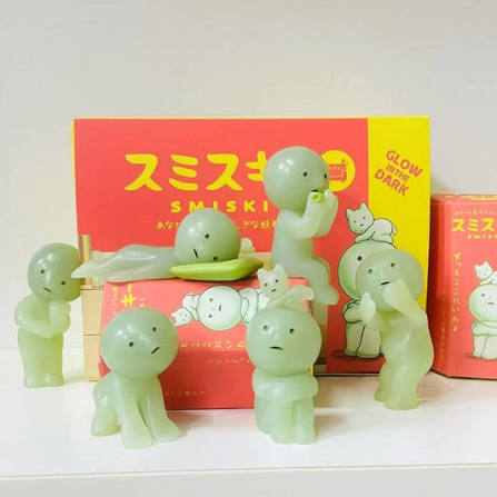 Smiski Living Series Glow in the Dark figure